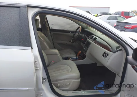 2011 Buick Lucerne Super z USA, uszkodzony, nr VIN 1G4HK5ES3BU123254